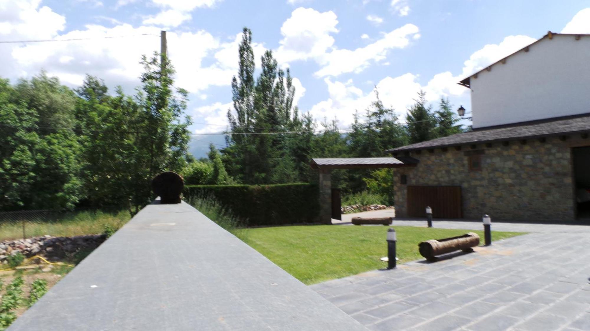 Casa de piedra madera con encanto en la Cerdanya Bellver de Cerdanya Exterior foto