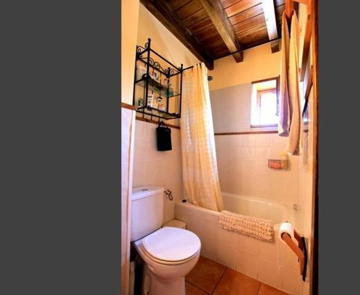 Casa de piedra madera con encanto en la Cerdanya Bellver de Cerdanya Exterior foto